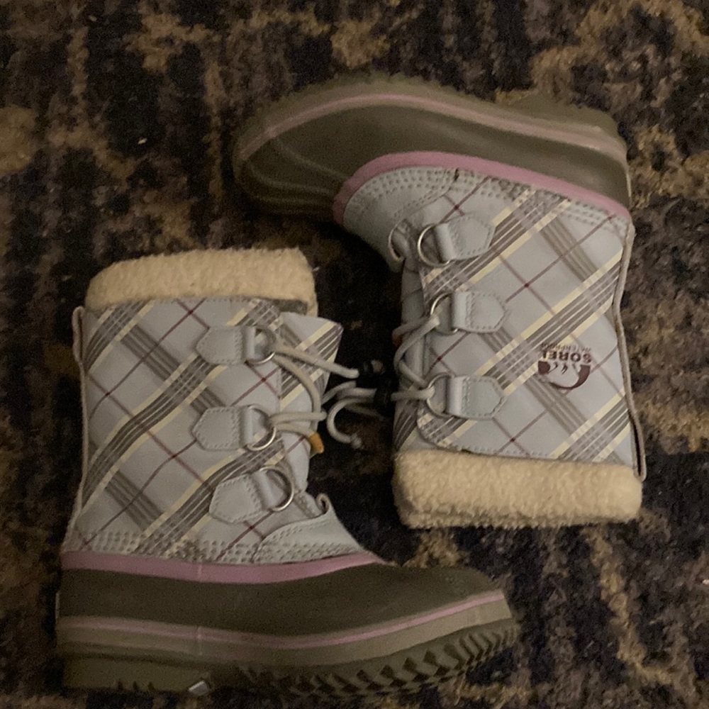 snowshoes